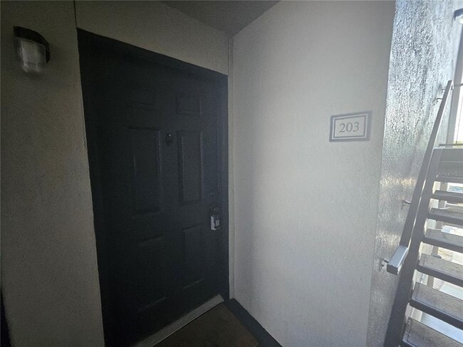 Building Photo - 7511 Seurat St