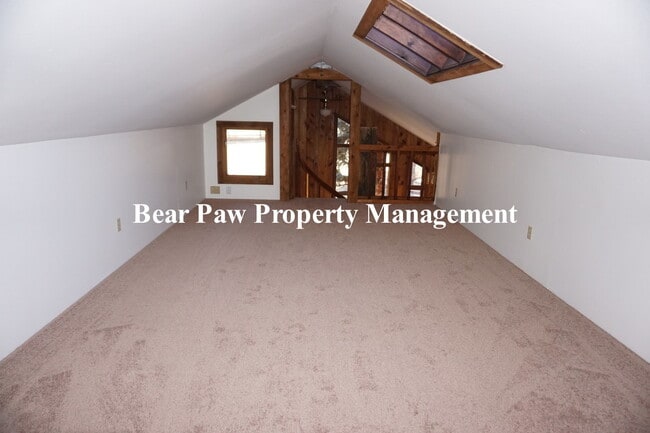 Building Photo - Beautiful Horse Property in Evergreen!!