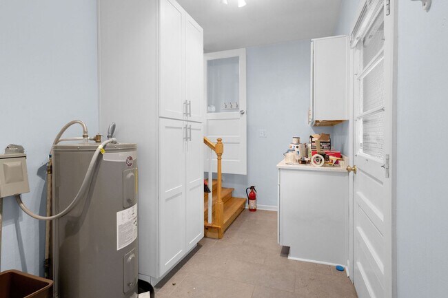 Building Photo - 3 Bed 2.5 Bath Home for rent in Norfolk