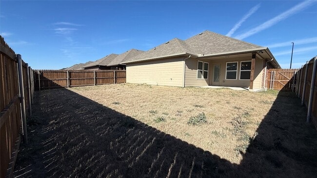 Building Photo - 701 Ransom Wy