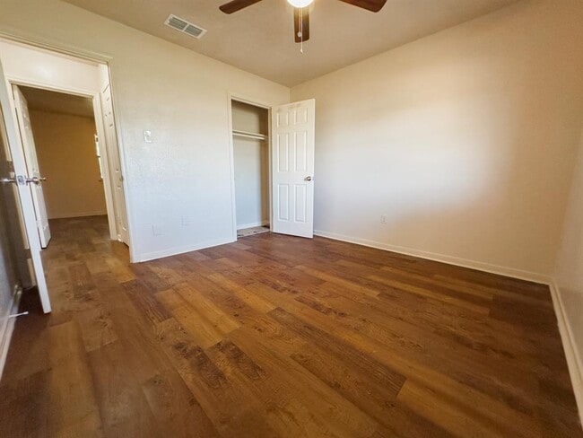 Building Photo - 2516 N W S Young Dr