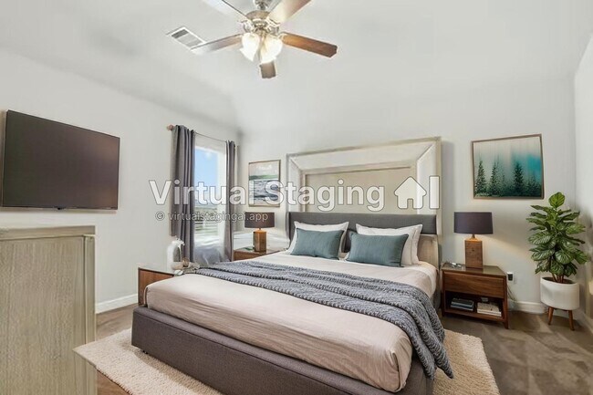 Building Photo - 24714 Longwood Forest Dr