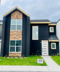 Building Photo - 708 W Seminole Ave