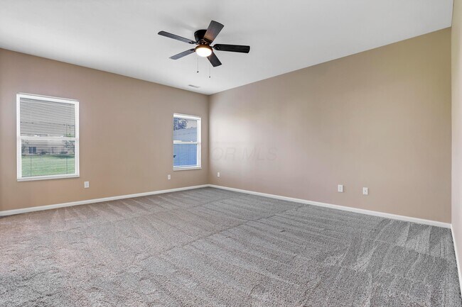 Building Photo - 419 Fuller's Cir