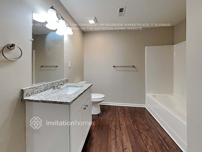 Building Photo - 203 Kinnley Ct