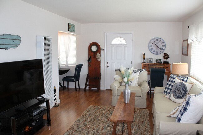 Building Photo - 41-8th Street Cayucos, CA    923430