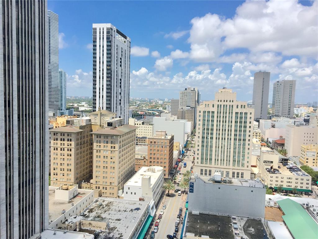 Building Photo - 50 Biscayne Blvd