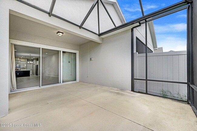 Building Photo - 8117 Tethys Ct