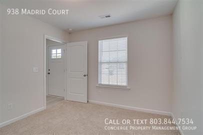 Building Photo - 938 Madrid Ct