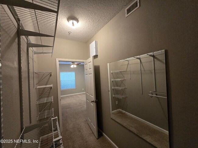 Building Photo - 575 Oakleaf Plantation Pkwy