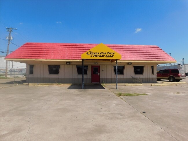 Primary Photo - 202 N Mechanic St