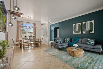 Building Photo - 511 Prestwick Dr