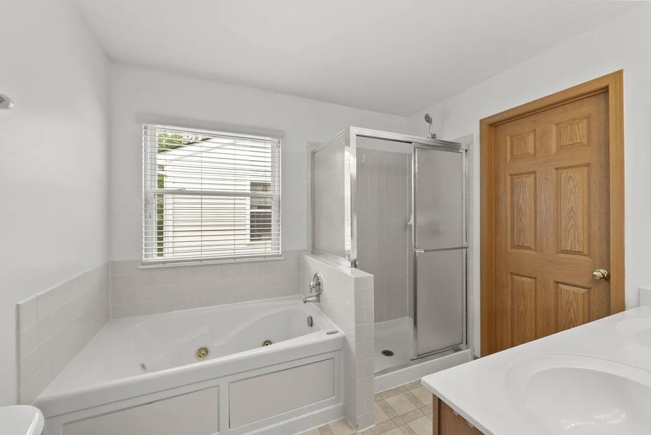 Building Photo - 3734 Gibbstone Dr