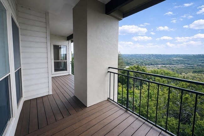 Building Photo - 6000 Shepherd Mountain Cove