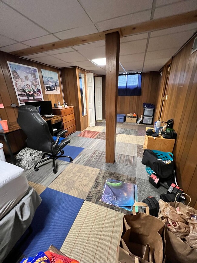 Building Photo - 1909 Garden St