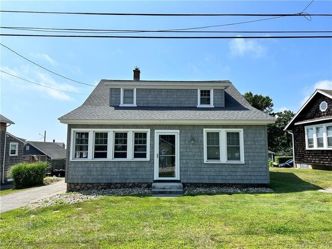 Primary Photo - 70 Noyes Ave