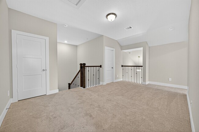 Building Photo - 24110 Blooming Daisy Cir