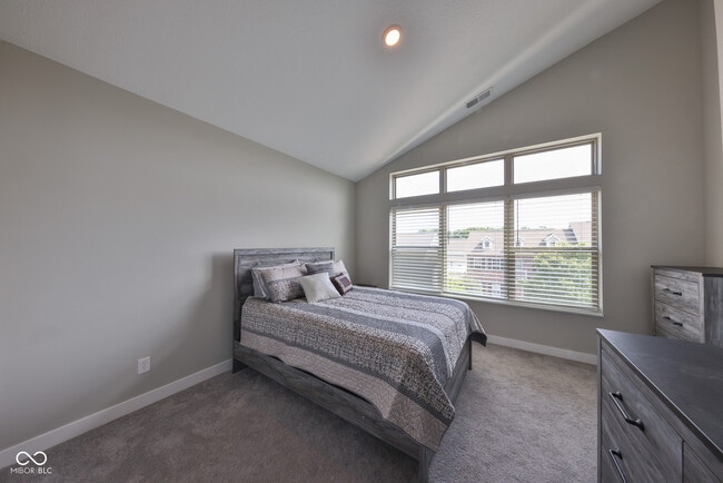 Building Photo - 13496 Erlen Dr