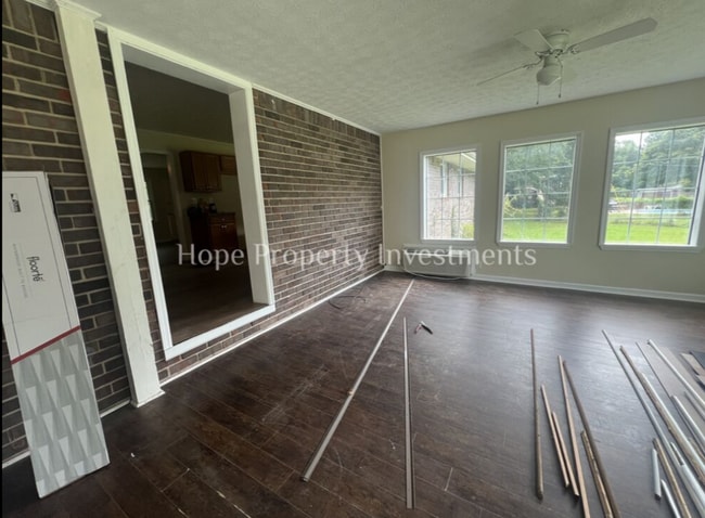 Building Photo - 69 Belleau Woods Dr