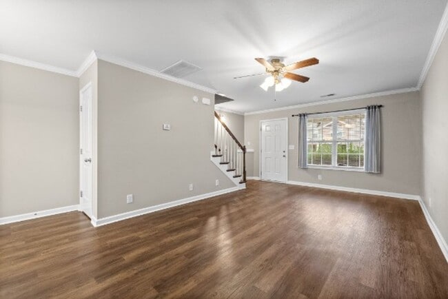 Building Photo - 357 Sam Houston Cir