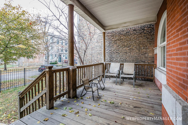 Building Photo - 6511 S Drexel-