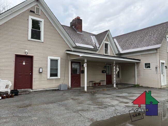 Building Photo - 151 S Main St
