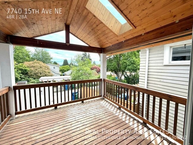 Building Photo - 7740 15th Ave NE