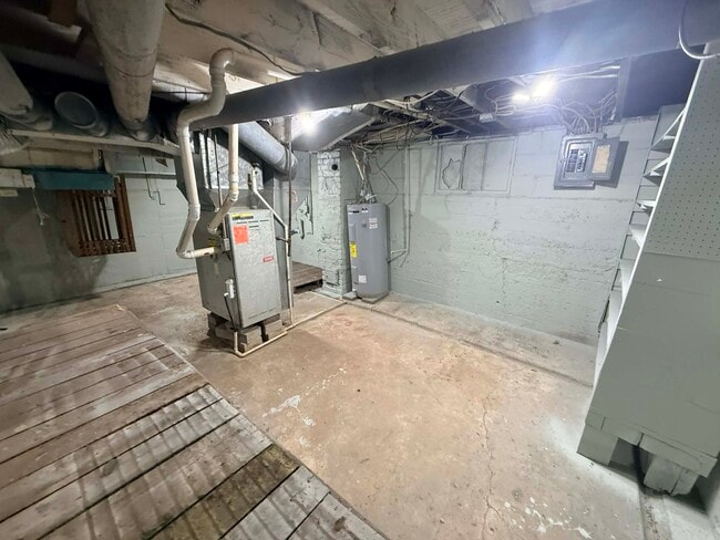 Building Photo - 3715 Bowser Ave