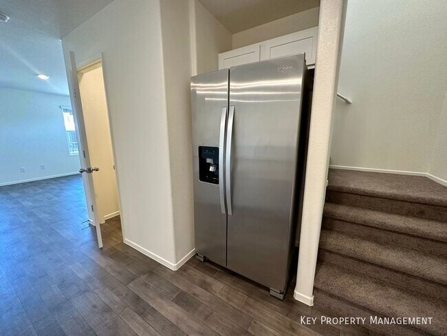 Building Photo - 1124 Meadow Sparrow Pl