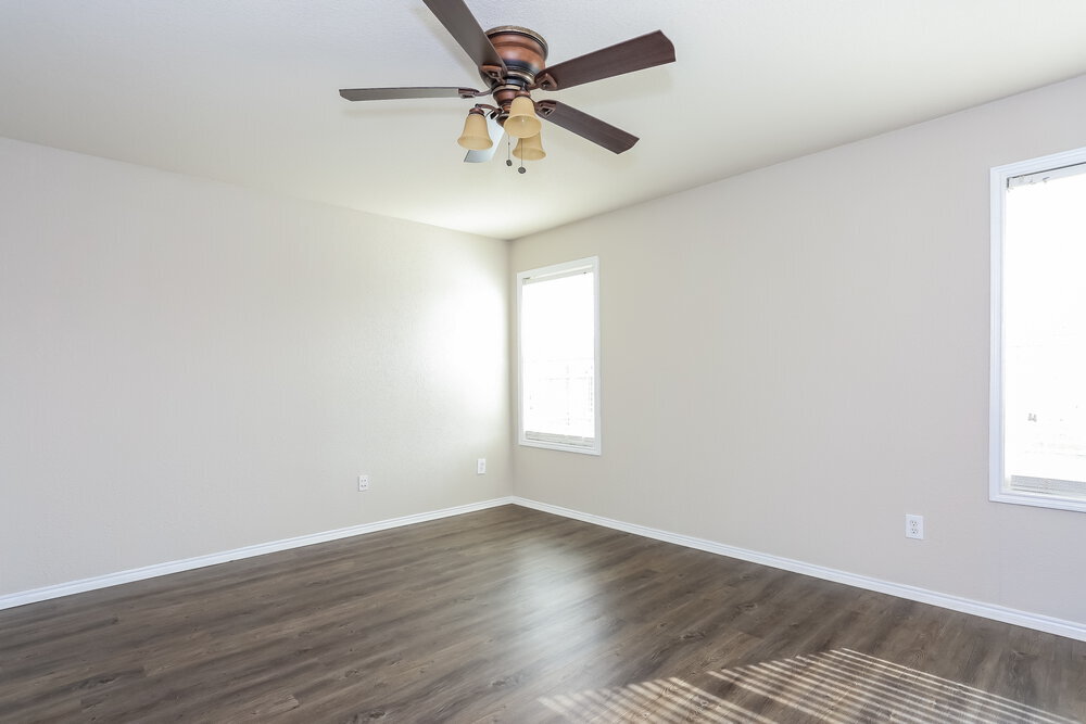 Building Photo - 2040 Shawnee Trail