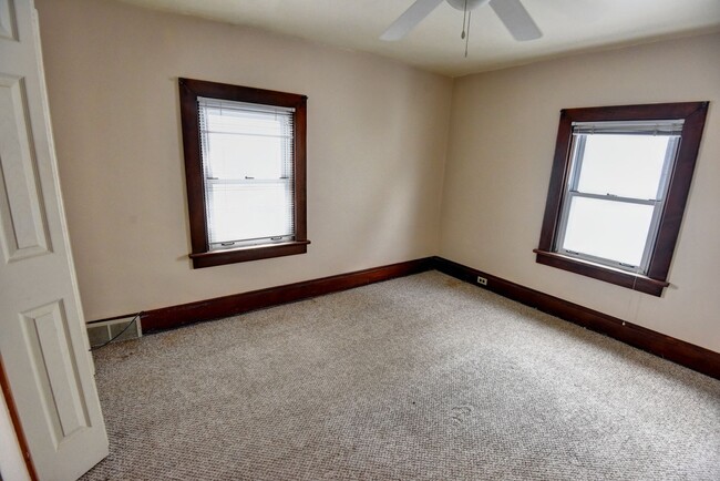 Building Photo - Single-Family Home for Rent in Greensburg, PA