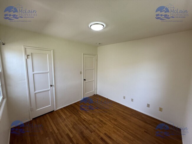 Building Photo - 4236 Corinth St