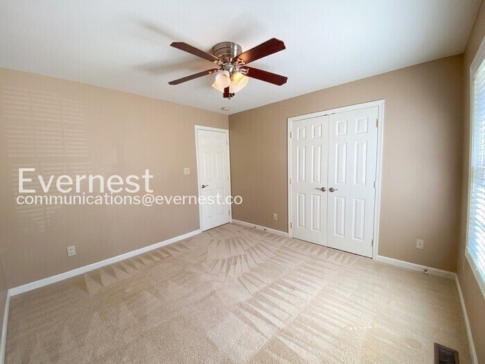 Building Photo - 103 Winchester Ln