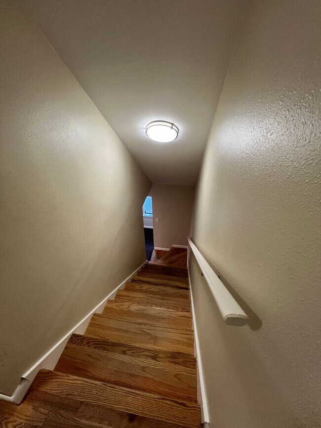 Building Photo - Great home in the heart of South Austin!