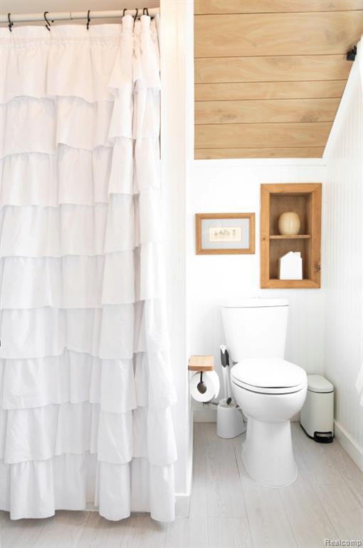 Building Photo - 22101 Nowlin St