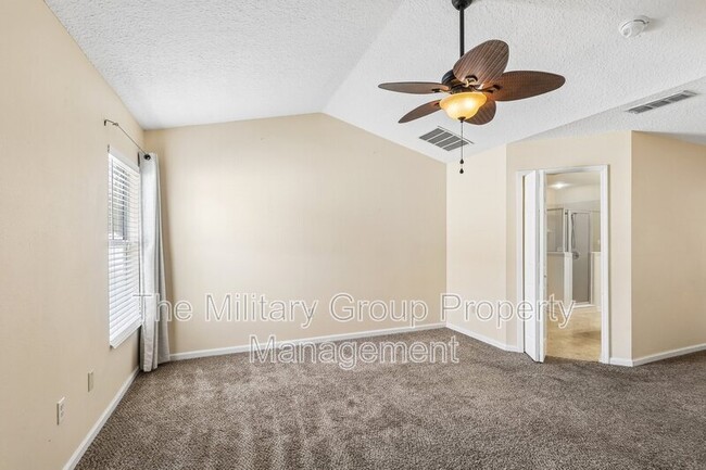 Building Photo - 12387 Anarania Dr
