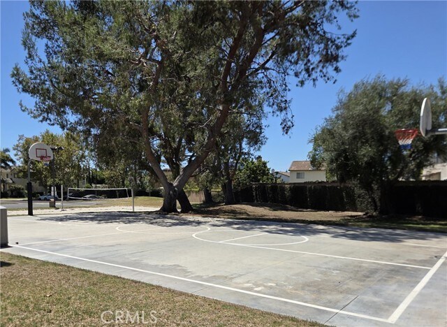 Building Photo - 14232 Matisse Ave