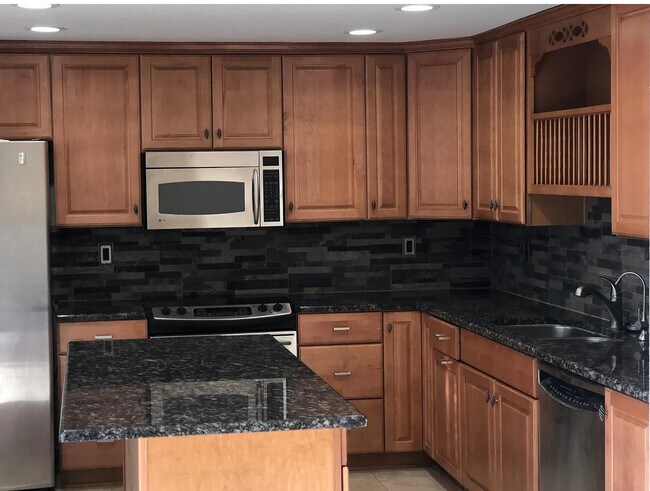 Building Photo - 9196 N 103rd Pl