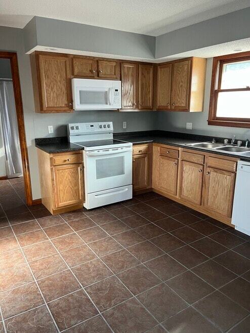 Kitchen - 920 N Walnut St