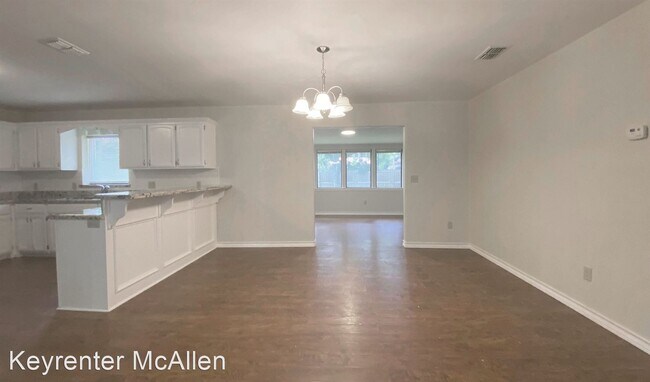 Building Photo - 4 br, 2 bath House - 1708 N 6th St