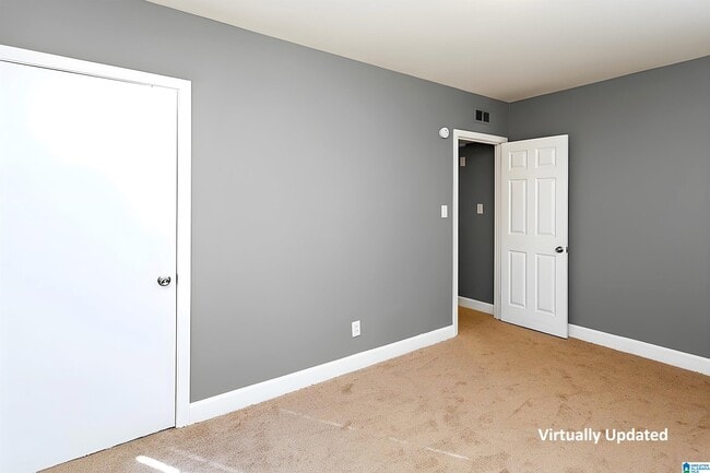 Building Photo - 500 15th Ave NW