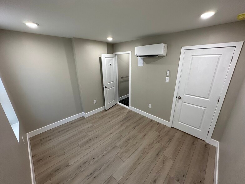 Building Photo - 4703 Penn St