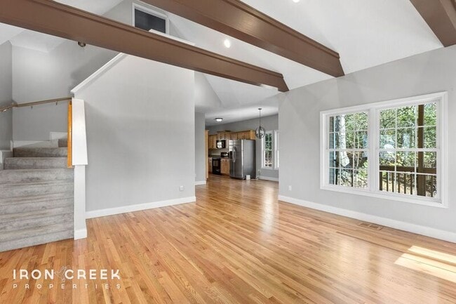 Building Photo - 5 Rocky Frk Rd