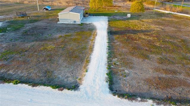 Building Photo - 115 Private Rd 172