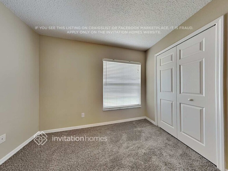 Building Photo - 214 Oak Branch Dr