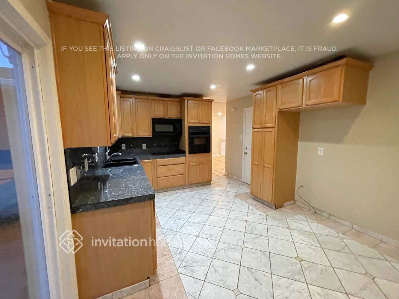 Building Photo - 182 Hastings Ave