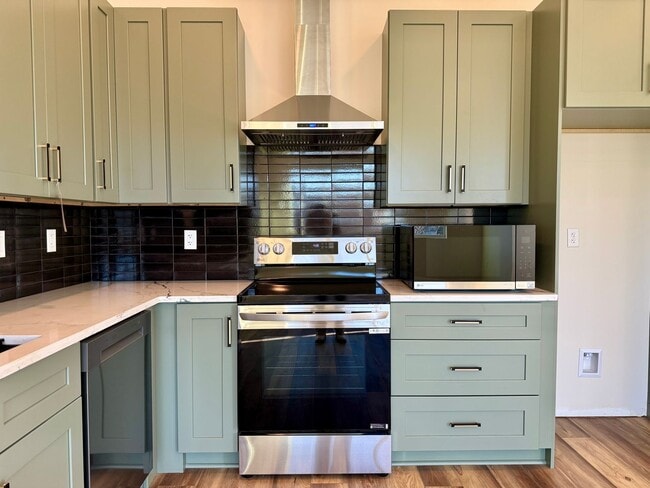 Building Photo - 1865 Zeta Way