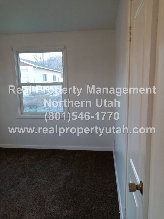 Building Photo - 3 Bedroom Home in Brigham City