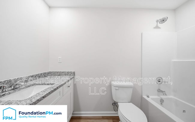 Building Photo - 1398 E Barton Ave