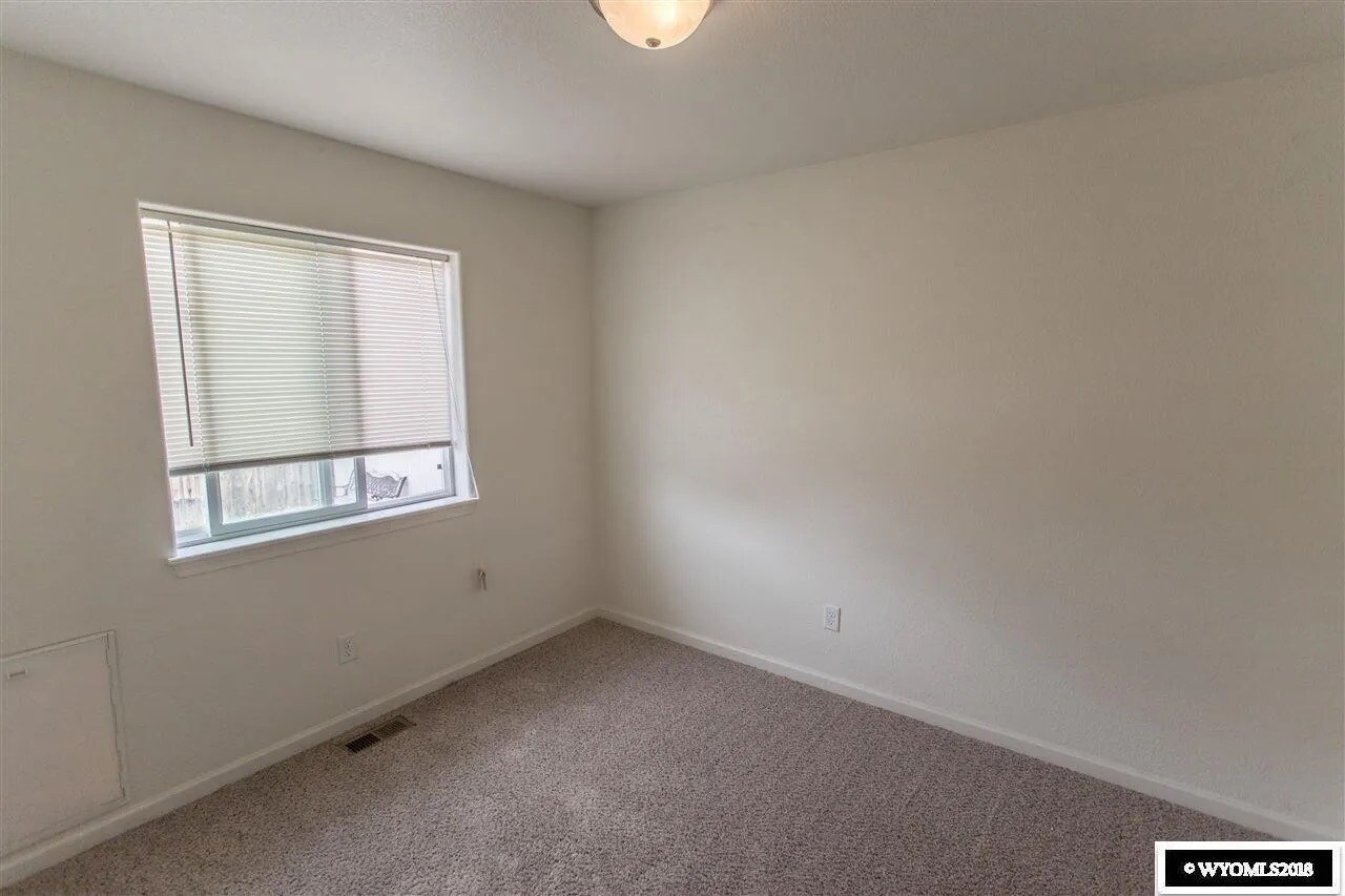 Building Photo - 881 Fulton St